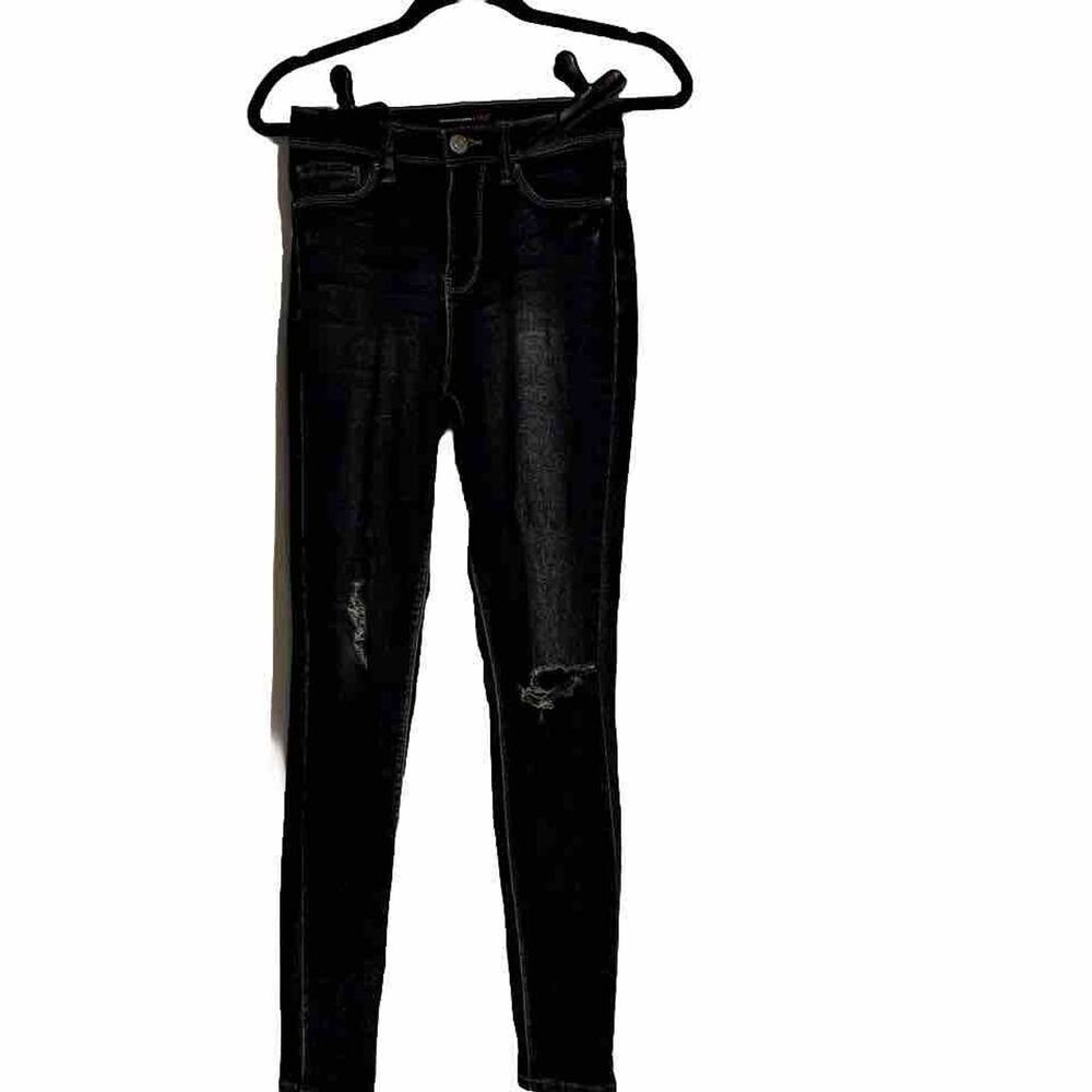 Dark Wash Skinny Jeans, YMI Brand Size 3/26, Dark Wash with Distressed Knee